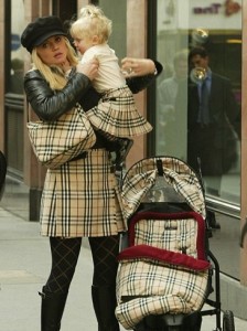 Ex soap star Daniella Westbrook seen out in London's trendy Bond Street. London, UK.